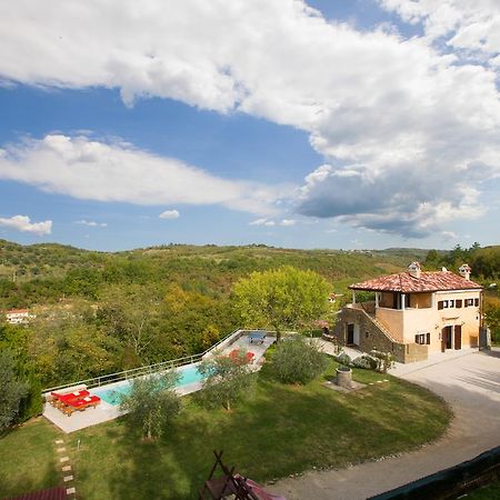 Villa Momiano With Private Pool Momjan Экстерьер фото