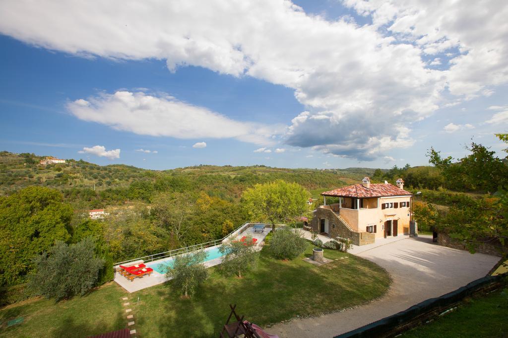 Villa Momiano With Private Pool Momjan Экстерьер фото
